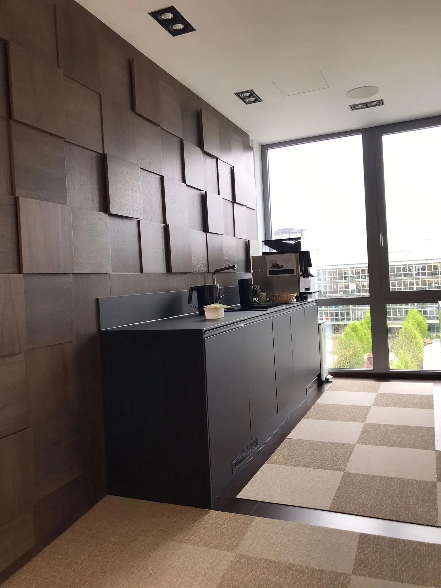 310 m² Oberboden auf Doppelboden – Konzern im Ruhrgebiet — Bild 5